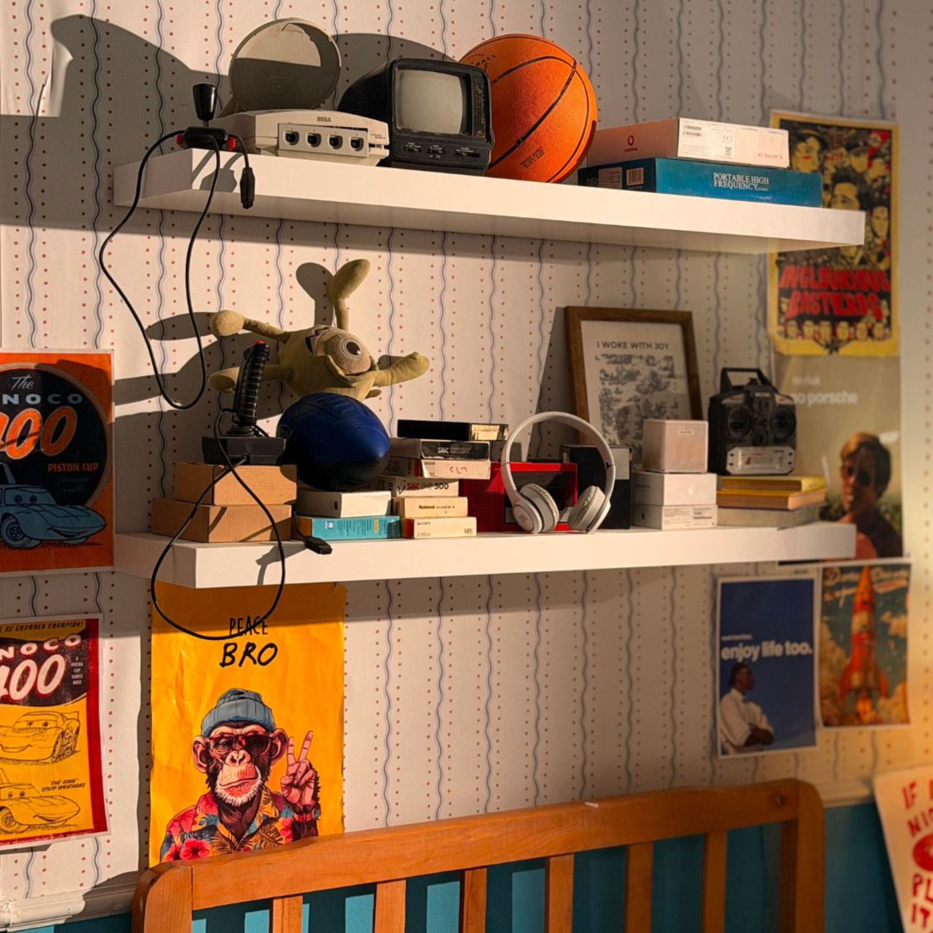 boy bedroom